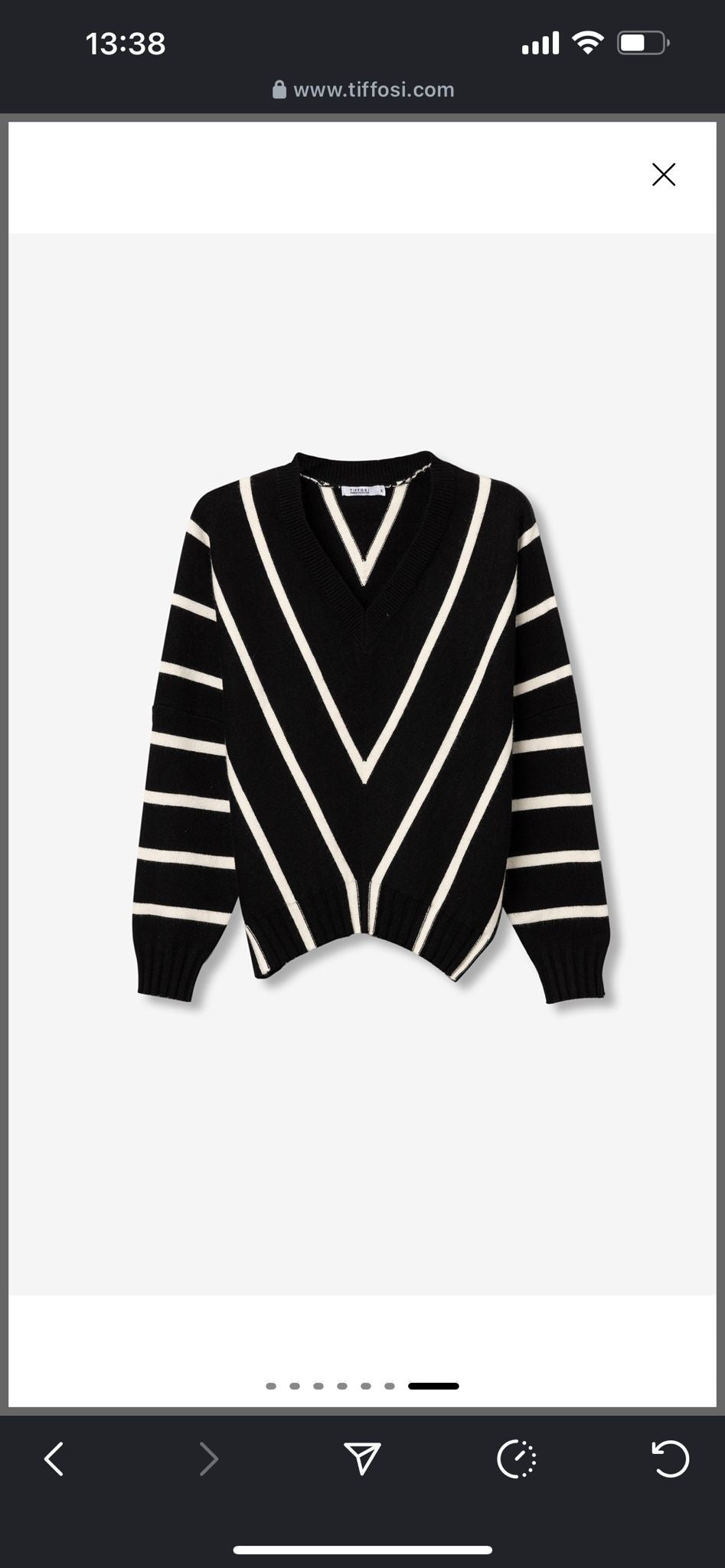 Maglione donna a righe nere e bianche con scollo a V – stile casual chic | Tiffosi