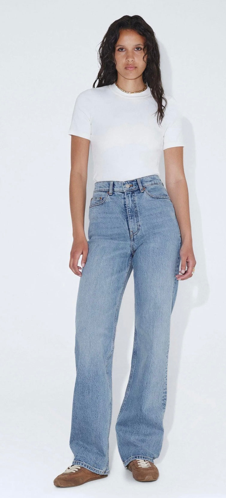 Jeans a gamba larga a vita alta da donna in denim
