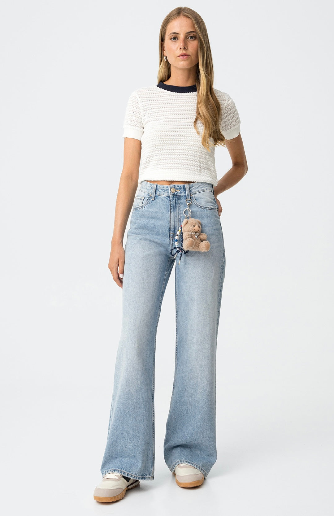 Jeans a gamba larga a vita alta da donna in denim