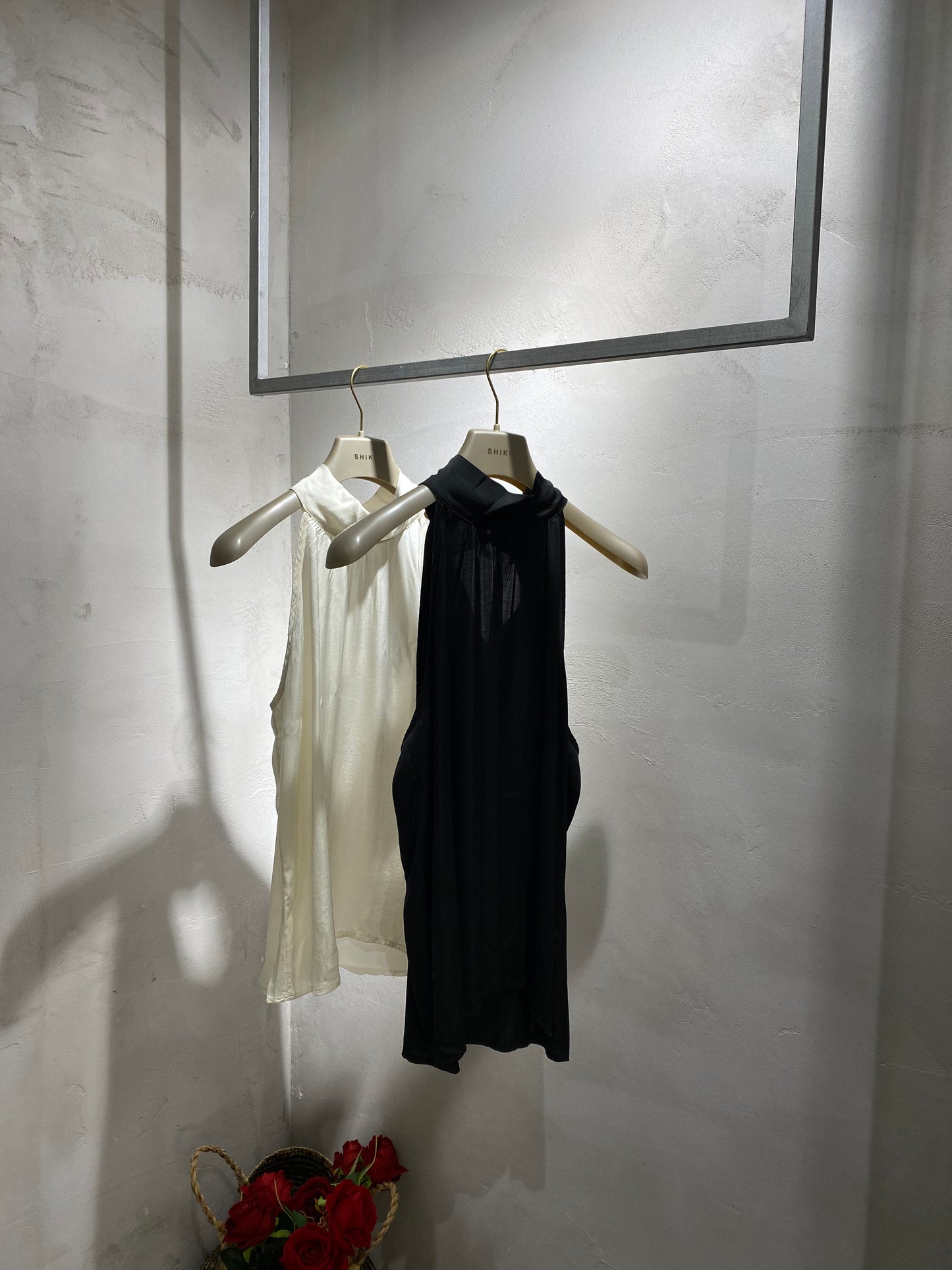 Top Saten Scollo Americano