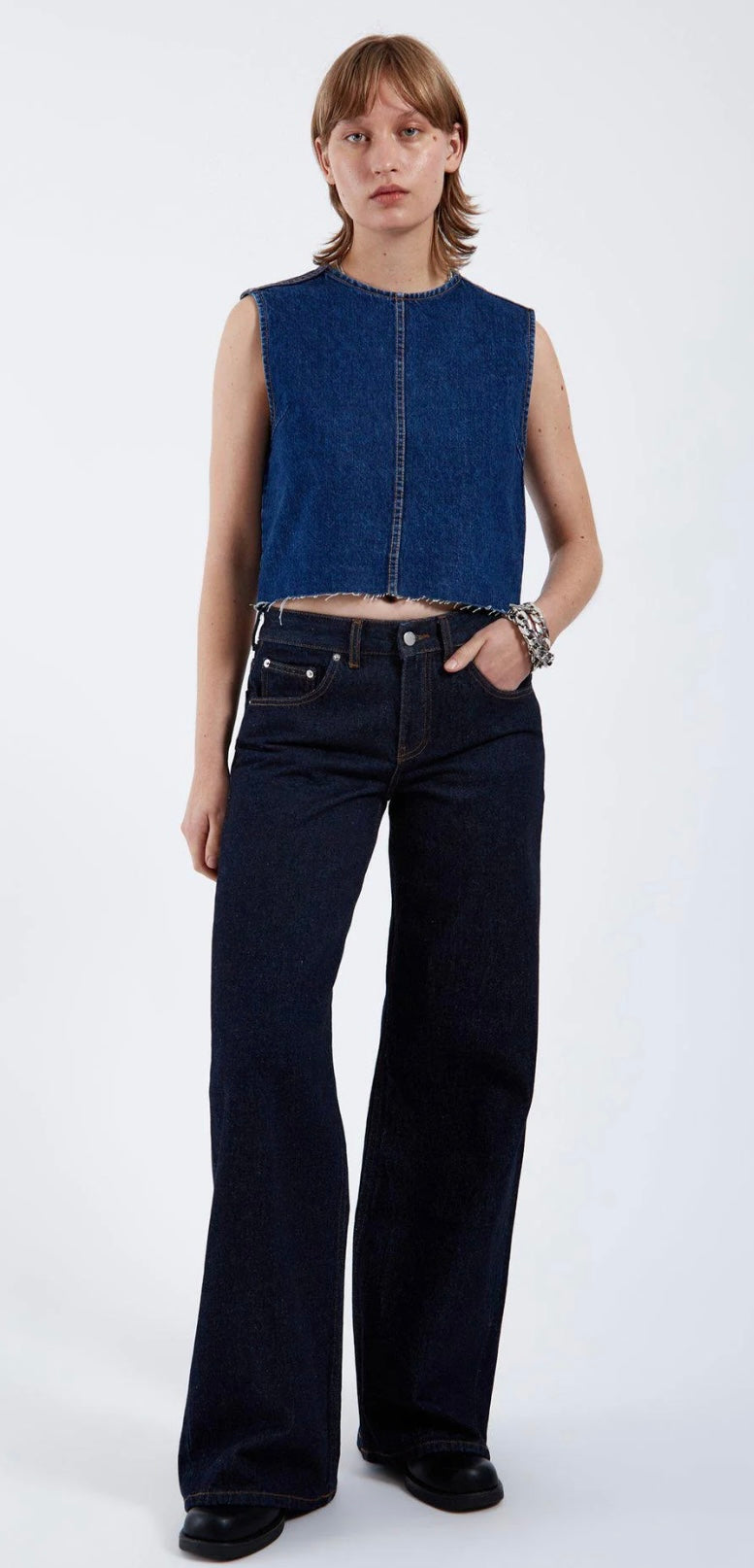 Jeans a gamba larga a vita alta da donna in denim