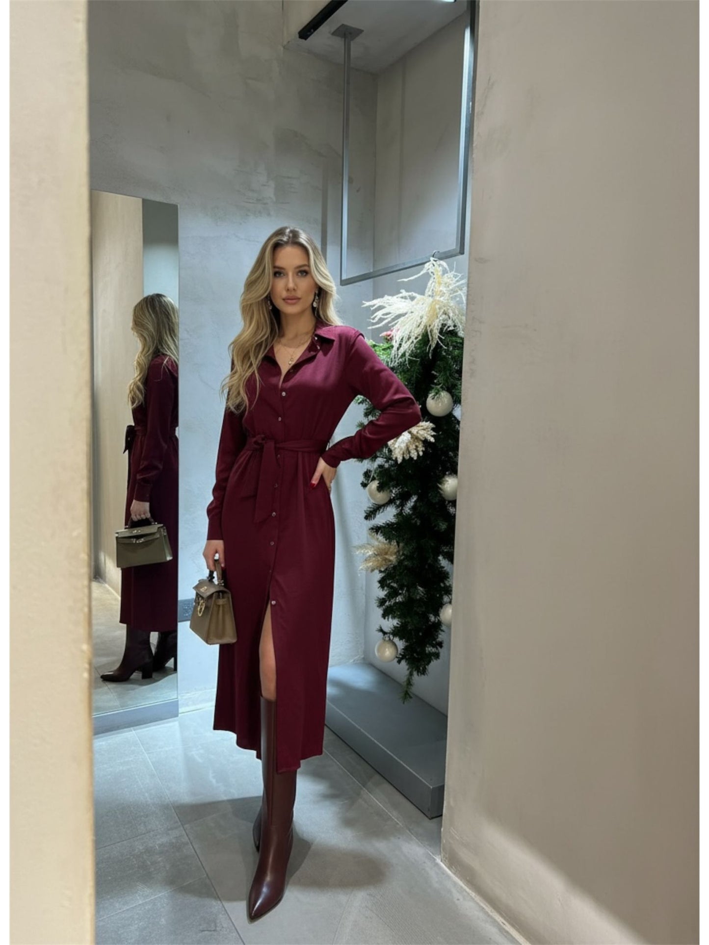 Abito camicia midi bordeaux con cintura