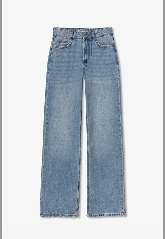 Jeans Donna a Vita Alta Gamba Dritta – Denim Blu Chiaro, Stile Casual e Versatil