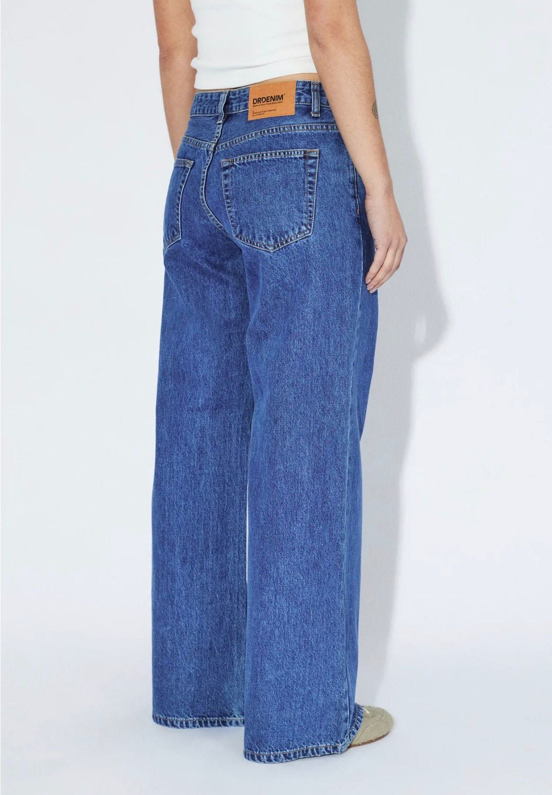 Jeans Rhue low wide colorazione haze mid retro