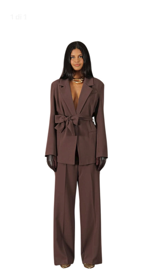 Completo Tailleur Donna Marrone con Cintura